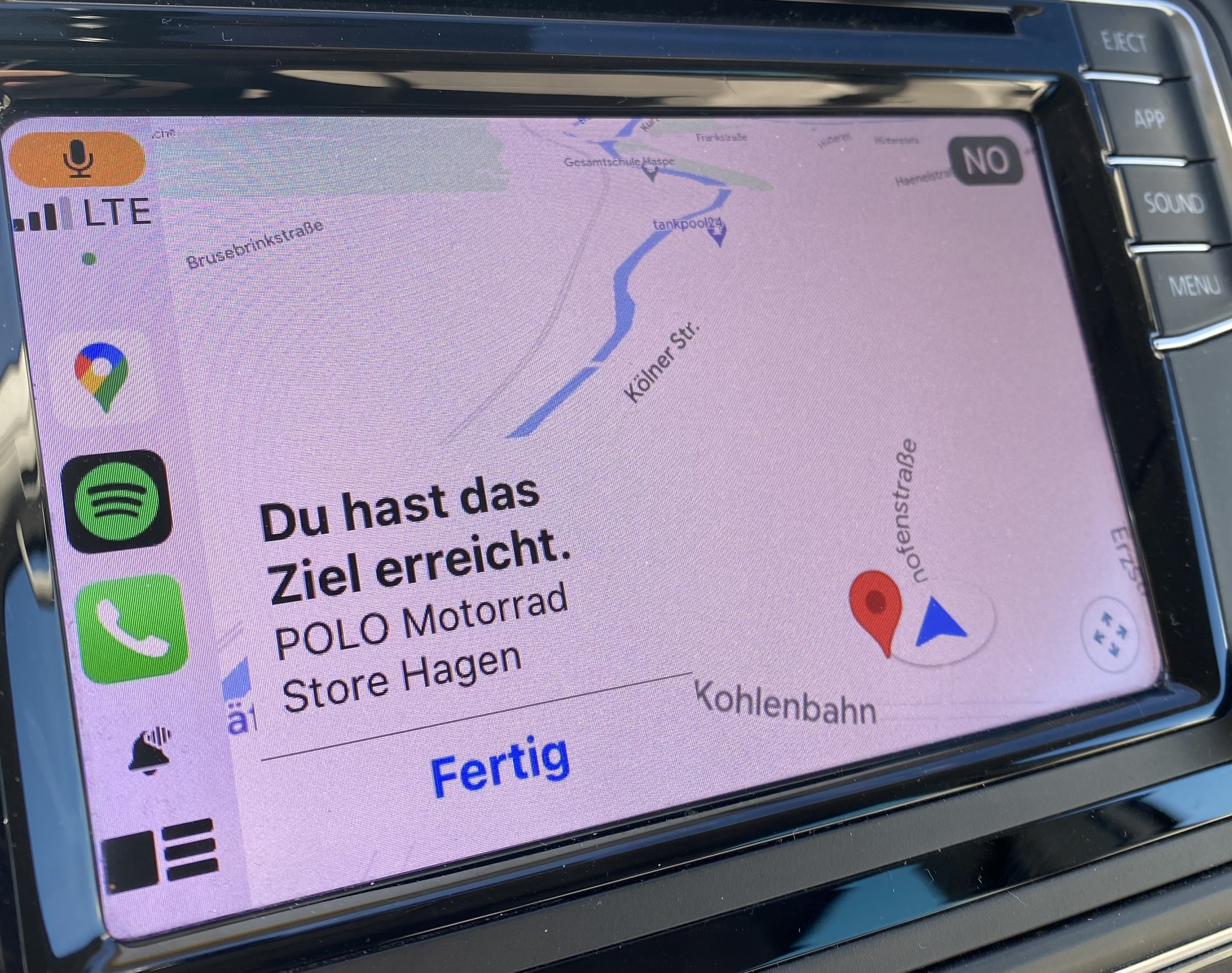 Mein Name ist Aenni. Ich kaufe hier ein.